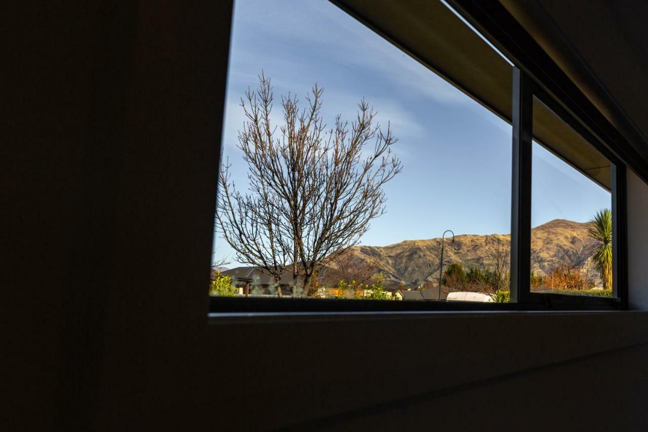 The White Room Wanaka Bagian luar foto